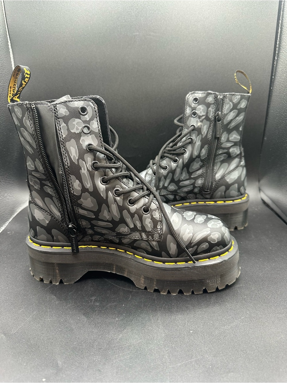 Dr. Martens Jadon Leopard Leather Platform Combat Boots Women Sz 7 Men 6 - Picture 5 of 7